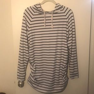 Liz Lange - Oversized Hoodie